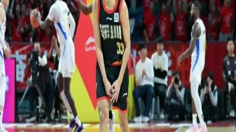 拜仁慕尼黑对阵弗赖堡第7轮，科曼双响，萨内助力破门！